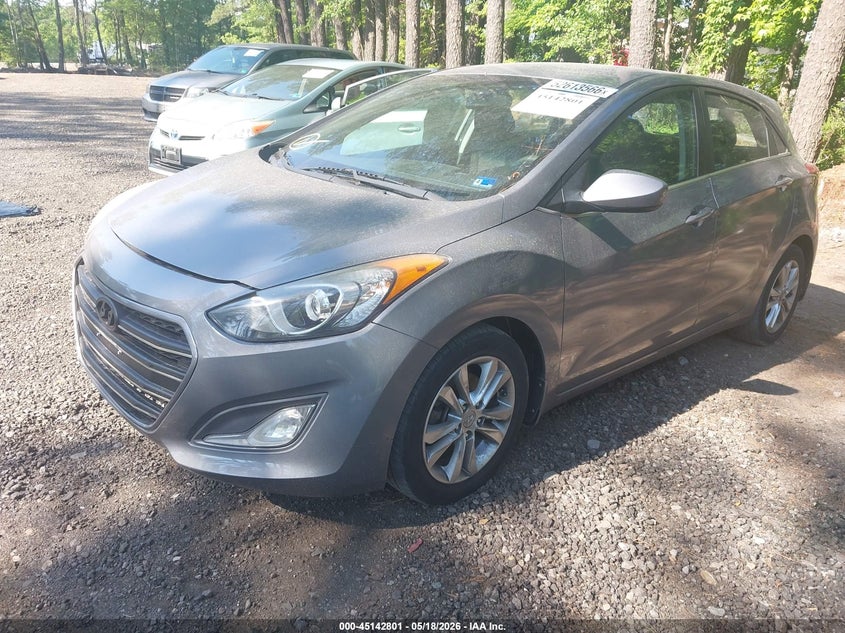 2014 Hyundai Elantra VIN KMHD35LH9EU214679 IAAI salvage auction — REAR END, Clear (Virginia), sold $925 on 2026-07-28 (photo 2)