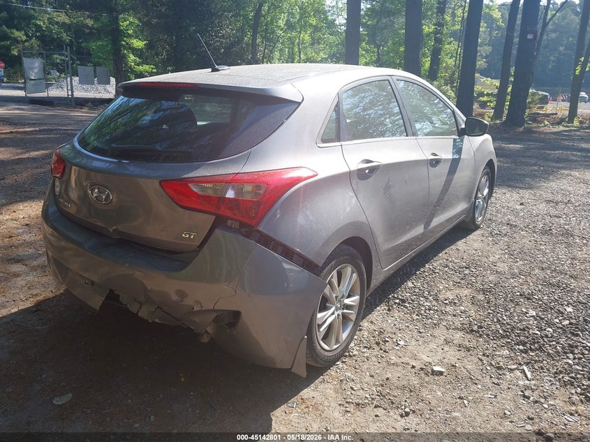 2014 Hyundai Elantra VIN KMHD35LH9EU214679 IAAI salvage auction — REAR END, Clear (Virginia), sold $925 on 2026-07-28 (photo 4)