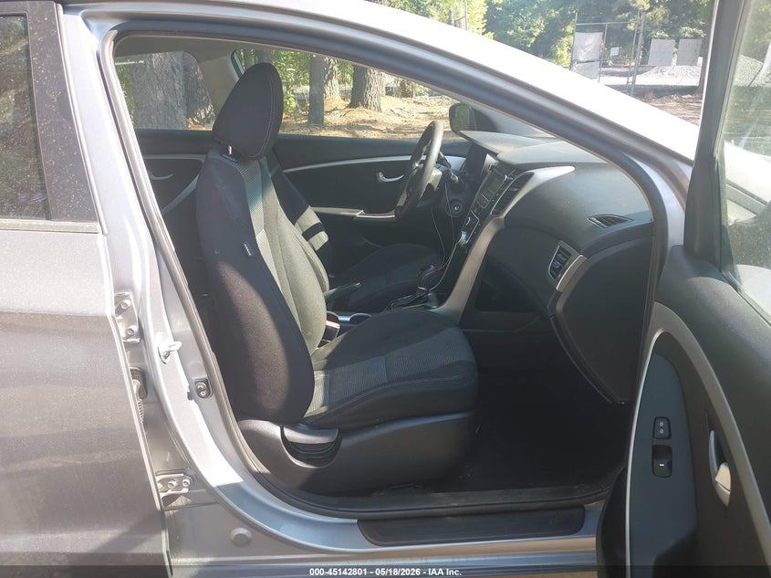 2014 Hyundai Elantra VIN KMHD35LH9EU214679 IAAI salvage auction — REAR END, Clear (Virginia), sold $925 on 2026-07-28 (photo 5)