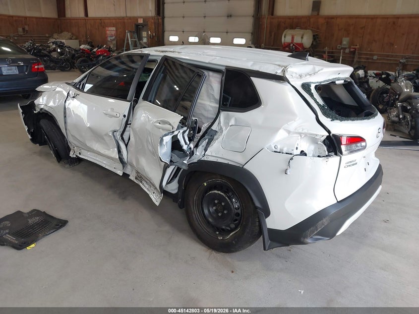 2024 Toyota Corolla cross VIN 7MUAAAAG5RV105457 IAAI salvage auction — ROLLOVER, Mv-907A (New York), sold $2,150 on 2026-07-12 (photo 3)