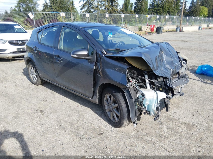 2015 Toyota Prius c VIN JTDKDTB34F1094537 IAAI salvage auction — FRONT END, Bill Of Sale (Washington), sold $350 on 2026-07-22 (photo 1)