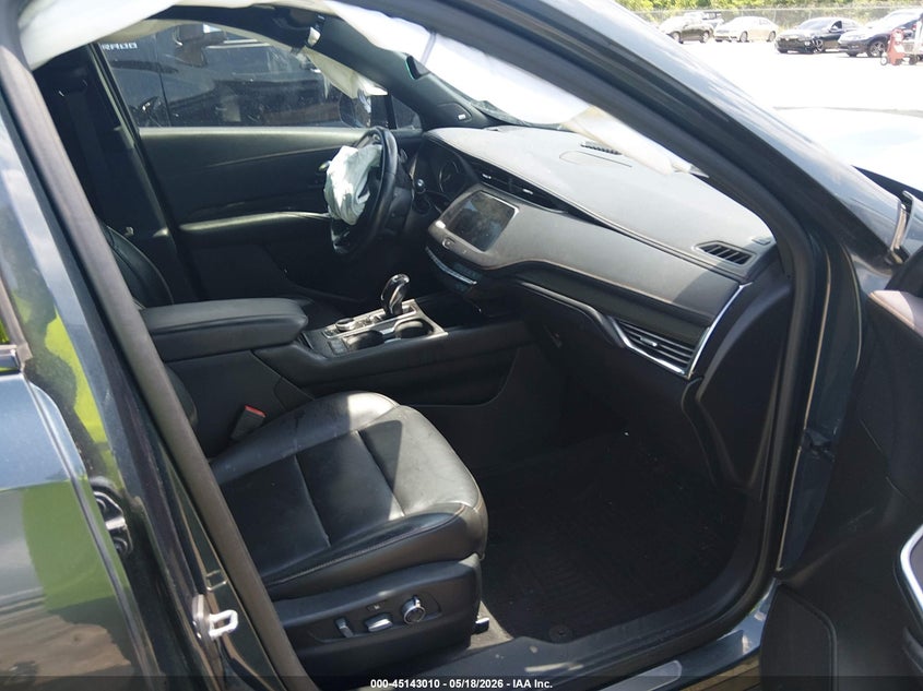 2019 Cadillac Xt4 VIN 1GYFZER41KF192431 IAAI salvage auction — FRONT END, Wait Title, sold $1,300 on 2026-08-26 (photo 5)