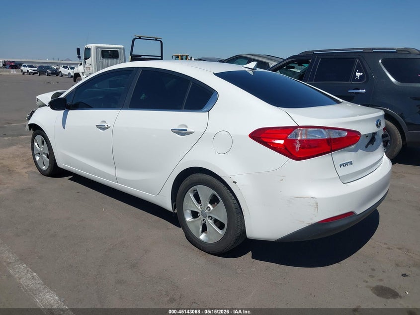 2015 Kia Forte VIN KNAFX4A86F5332583 IAAI salvage auction — THEFT, Salvage (Arizona), sold $200 on 2026-07-28 (photo 3)