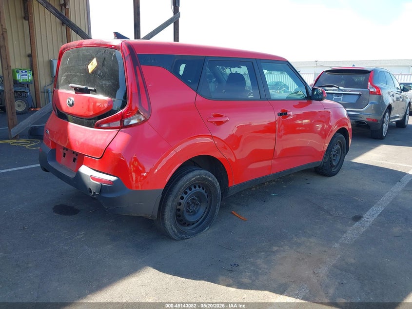2021 Kia Soul VIN KNDJ23AU5M7767406 IAAI salvage auction — RIGHT SIDE, Salvage (Oregon), sold $975 on 2026-07-28 (photo 4)