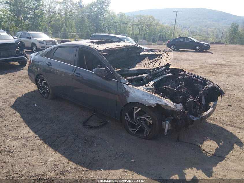 2025 Hyundai Elantra VIN KMHLP4DG3SU007149 IAAI salvage auction — ENGINE BURN, Salvage (Idaho), sold $350 on 2026-07-09 (photo 1)