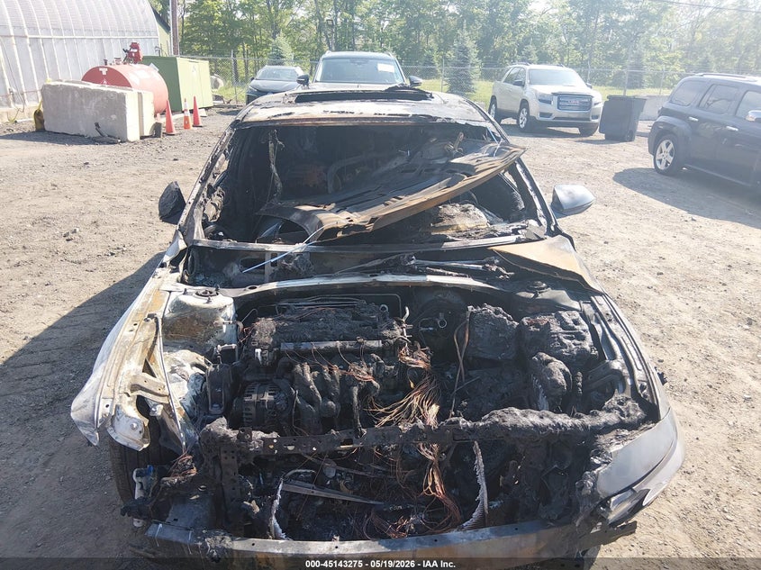 2025 Hyundai Elantra VIN KMHLP4DG3SU007149 IAAI salvage auction — ENGINE BURN, Salvage (Idaho), sold $350 on 2026-07-09 (photo 6)