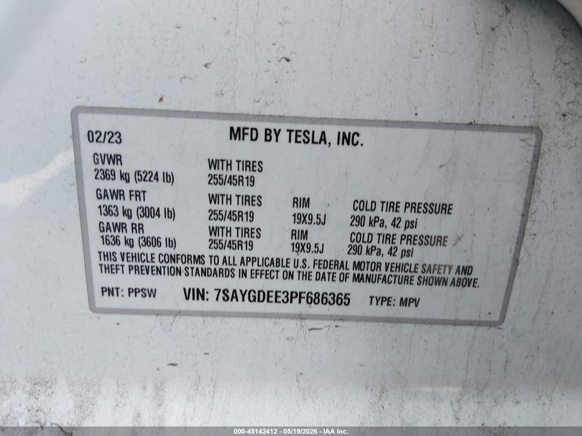 2023 Tesla Model y VIN 7SAYGDEE3PF686365 IAAI salvage auction — LEFT FRONT, Salvage (New Jersey), sold $11,100 on 2026-07-23 (photo 9)