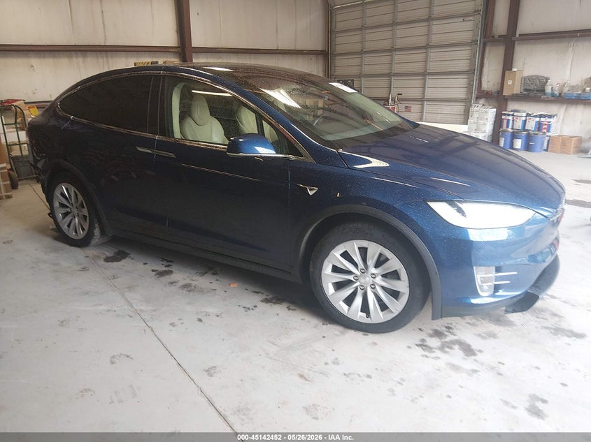 2017 Tesla Model x VIN 5YJXCDE28HF057261 IAAI salvage auction — REAR END, Salvage (Virginia), sold $9,100 on 2026-08-20 (photo 1)