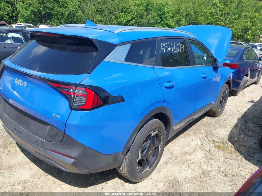 2026 Kia Sportage VIN 5XYK3CDF1TG353359 IAAI salvage auction — ENGINE DAMAGE, Salvage (Massachusetts), sold $7,000 on 2026-07-21 (photo 4)