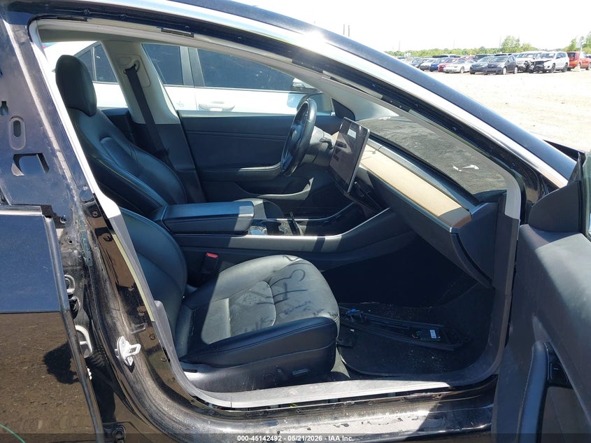 2018 Tesla Model 3 VIN 5YJ3E1EB6JF118880 IAAI salvage auction — REAR END, Clear (Michigan), sold $4,050 on 2026-07-09 (photo 5)