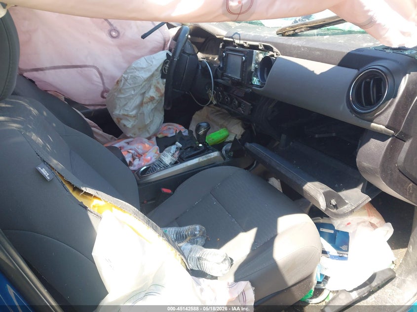 2016 Toyota Tacoma VIN 5TFCZ5AN4GX043378 IAAI salvage auction — FRONT END, Salvage (Virginia), sold $775 on 2026-07-28 (photo 5)