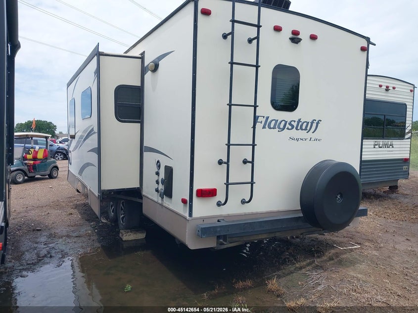 2017 Forest river Flagstaff VIN 4X4TFLB22HZ149121 IAAI salvage auction — UNDERCARRIAGE, Original (Texas), sold $7,050 on 2026-07-14 (photo 3)