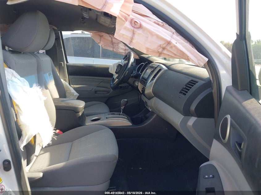 2015 Toyota Tacoma VIN 5TFTX4CN3FX066050 IAAI salvage auction — FRONT END, Salvage (Florida), sold $3,550 on 2026-07-29 (photo 5)
