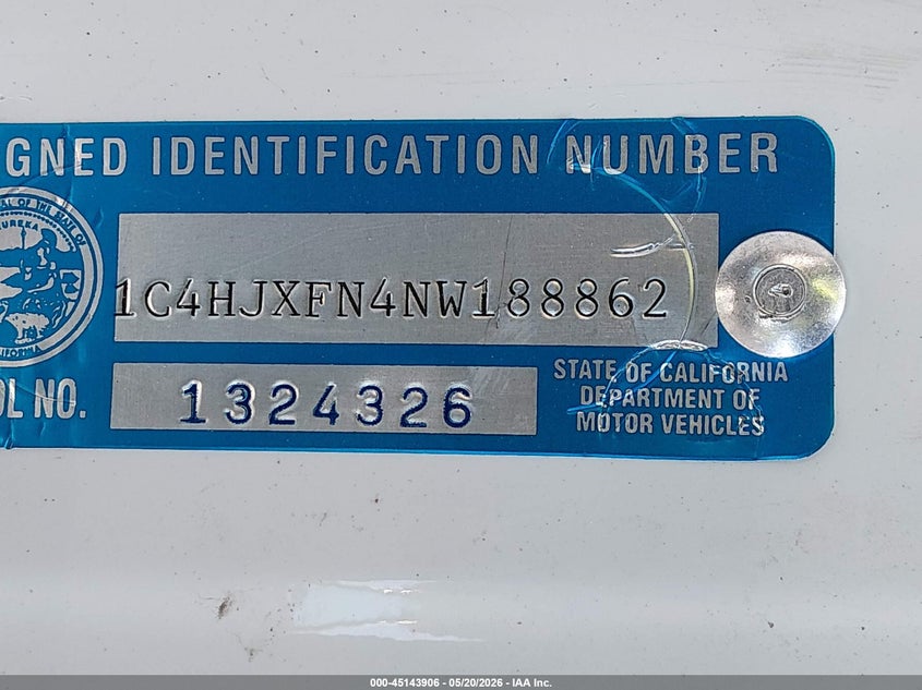 2022 Jeep Wrangler / VIN 1C4HJXFN4NW188862 IAAI salvage auction — FRONT END, Salvage Title, sold $15,200 on 2026-07-31 (photo 9)