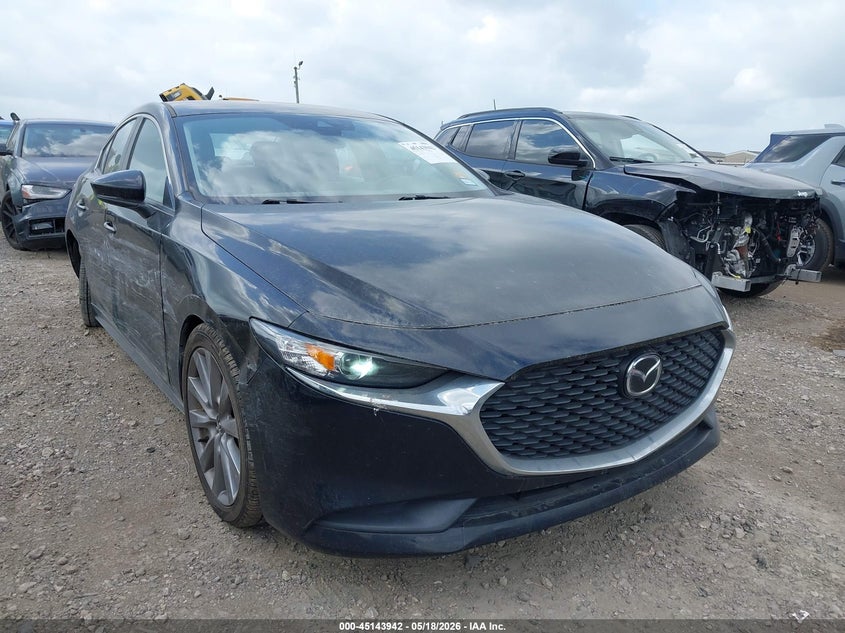 2021 Mazda 3 VIN JM1BPABL8M1320667 IAAI salvage auction — RIGHT SIDE, Salvage (Texas), sold $4,100 on 2026-07-21 (photo 1)