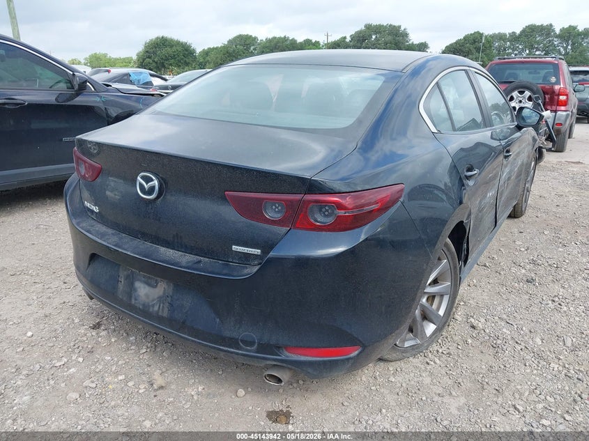 2021 Mazda 3 VIN JM1BPABL8M1320667 IAAI salvage auction — RIGHT SIDE, Salvage (Texas), sold $4,100 on 2026-07-21 (photo 4)