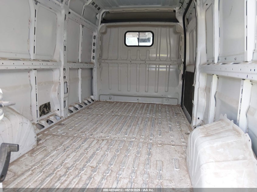 2024 Ram Promaster 2500 VIN 3C6LRVDG8RE136766 IAAI salvage auction — NORMAL WEAR, Clear (New York), sold $15,350 on 2026-07-23 (photo 8)