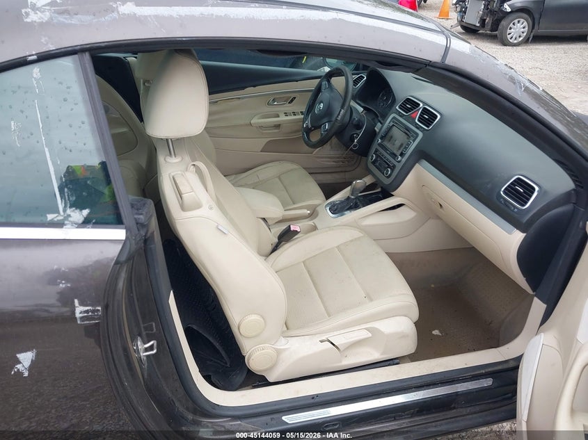 2012 Volkswagen Eos VIN WVWBW7AH8CV000176 IAAI salvage auction — NORMAL WEAR, Original (Ohio), sold $325 on 2026-07-07 (photo 5)