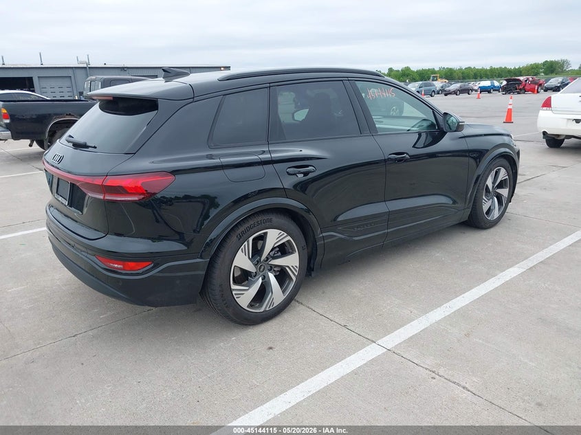 2025 Audi Q6 VIN WA134BGF9SA013912 IAAI salvage auction — REAR END, Salvage Title, sold $35,700 on 2026-08-13 (photo 4)