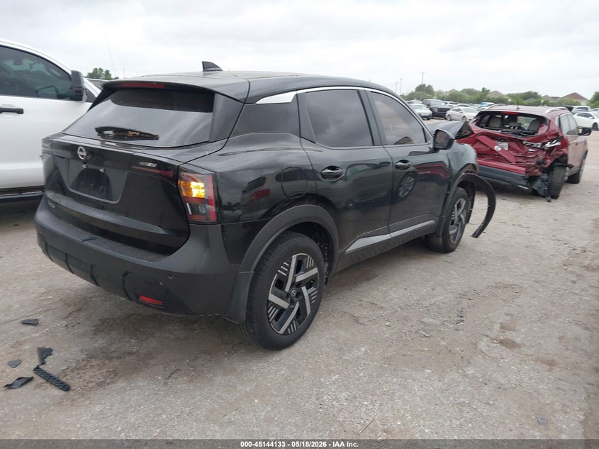 2025 Nissan Kicks VIN 3N8AP6CAXSL365481 IAAI salvage auction — FRONT END, Salvage (Texas), sold $2,950 on 2026-07-24 (photo 4)