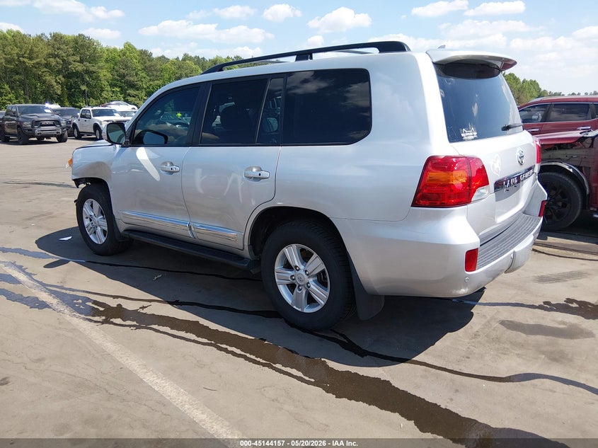 2015 Toyota Land cruiser VIN JTMHY7AJ2F4035703 IAAI salvage auction — FRONT END, Salvage (North Carolina), sold $26,250 on 2026-07-08 (photo 3)