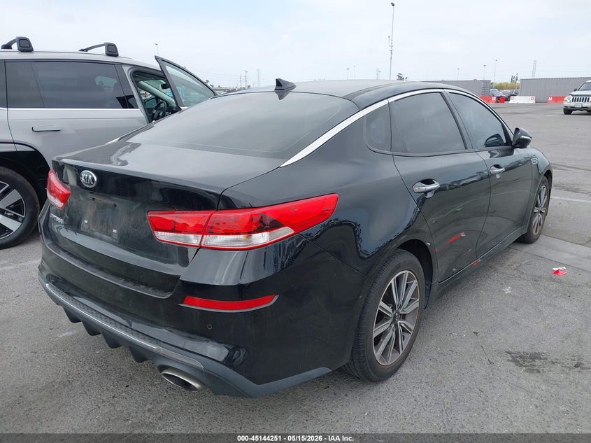 2019 Kia Optima VIN 5XXGT4L3XKG335366 IAAI salvage auction — THEFT, Salvage (California), sold $1,700 on 2026-07-23 (photo 4)