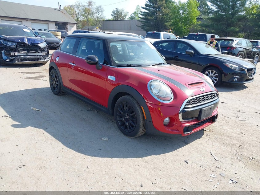 2016 Mini Hard top VIN WMWXP7C53G2C61146 IAAI salvage auction — LEFT FRONT, Salvage (New Hampshire), sold $3,300 on 2026-07-08 (photo 1)