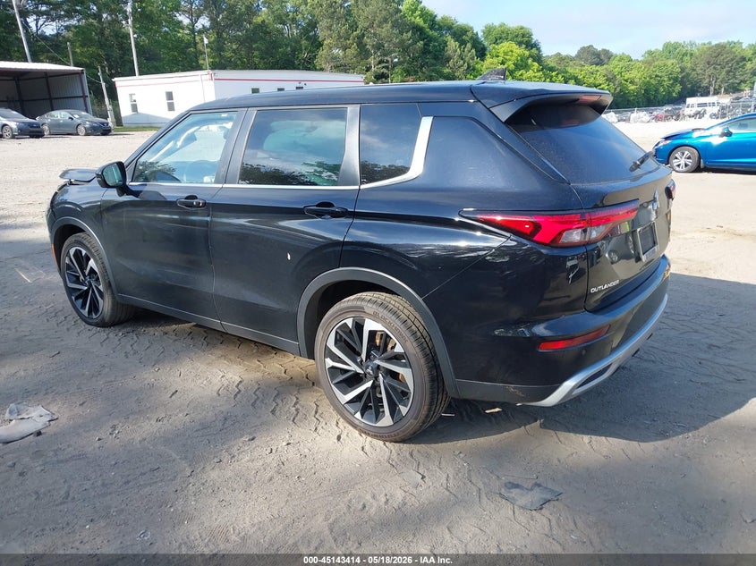 2023 Mitsubishi Outlander VIN JA4J3UA85PZ032465 IAAI salvage auction — FRONT END, Salvage (Georgia), sold $6,550 on 2026-07-17 (photo 3)