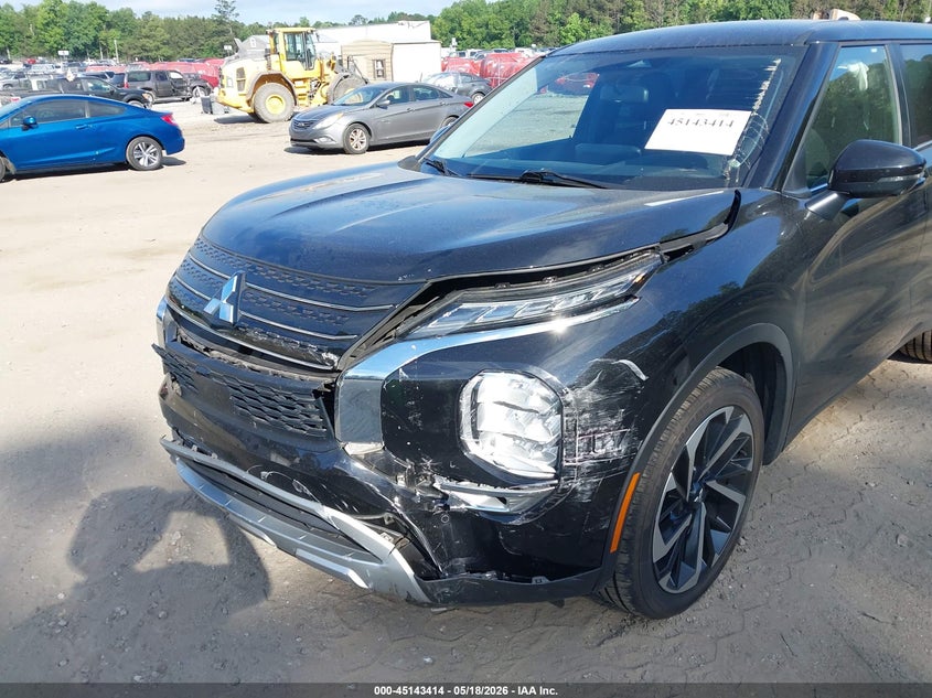 2023 Mitsubishi Outlander VIN JA4J3UA85PZ032465 IAAI salvage auction — FRONT END, Salvage (Georgia), sold $6,550 on 2026-07-17 (photo 6)