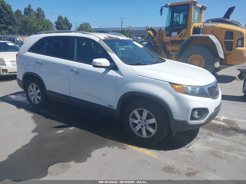 2013 Kia Sorento VIN 5XYKTDA29DG416023 IAAI salvage auction — NORMAL WEAR, Clear - Dealer Only (California), sold $1,050 on 2026-07-29 (photo 1)