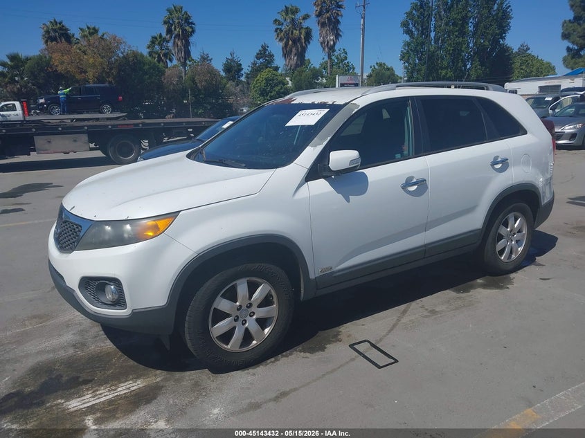 2013 Kia Sorento VIN 5XYKTDA29DG416023 IAAI salvage auction — NORMAL WEAR, Clear - Dealer Only (California), sold $1,050 on 2026-07-29 (photo 2)