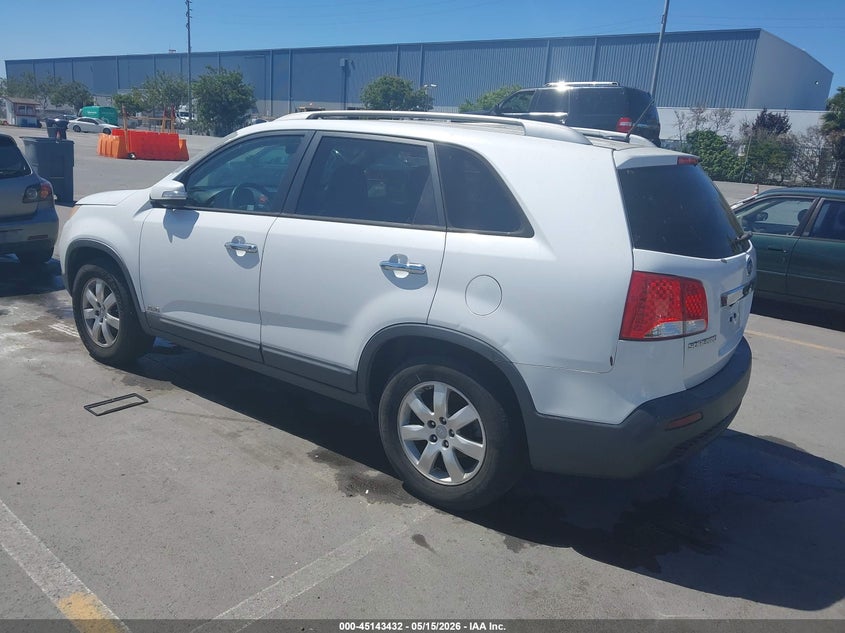 2013 Kia Sorento VIN 5XYKTDA29DG416023 IAAI salvage auction — NORMAL WEAR, Clear - Dealer Only (California), sold $1,050 on 2026-07-29 (photo 3)