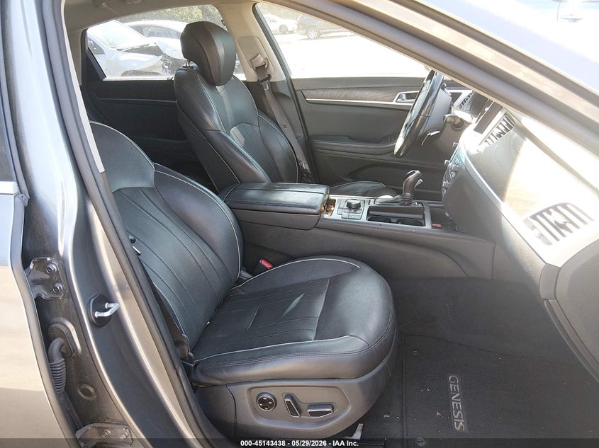 2015 Hyundai Genesis VIN KMHGN4JE3FU064080 IAAI salvage auction — FRONT END, Salvage Title, sold $1,650 on 2026-07-15 (photo 5)