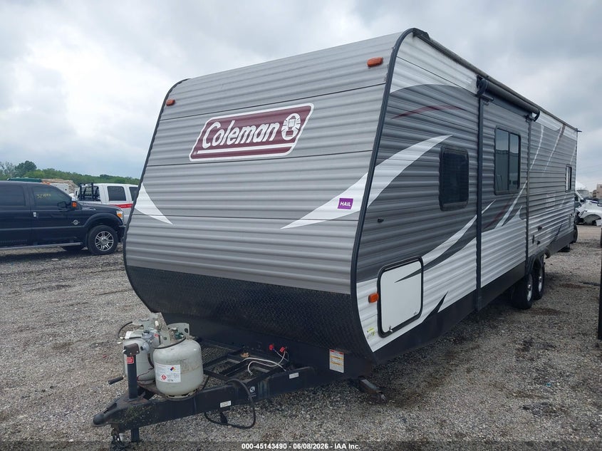 2018 Dutchmen Coleman VIN 4YDT30023JH930660 IAAI salvage auction — HAIL, Salvage (Illinois), sold $3,800 on 2026-07-22 (photo 2)