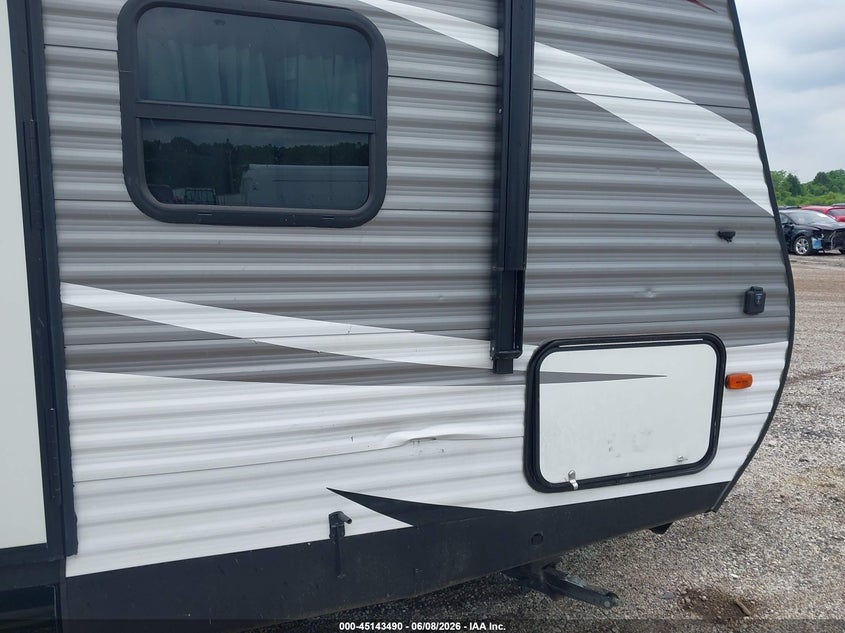 2018 Dutchmen Coleman VIN 4YDT30023JH930660 IAAI salvage auction — HAIL, Salvage (Illinois), sold $3,800 on 2026-07-22 (photo 6)