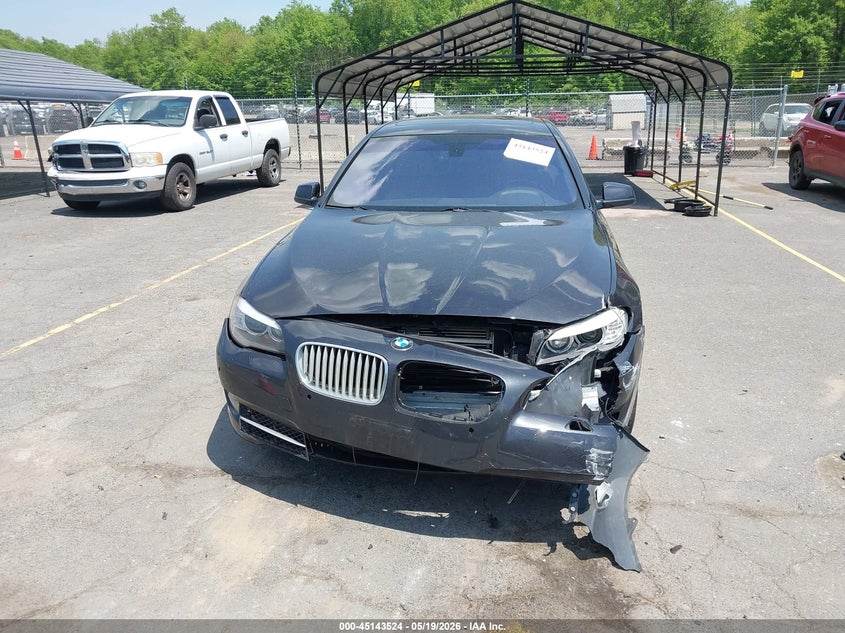 2012 BMW 5er VIN WBAFU9C51CC787597 IAAI salvage auction — FRONT END, Salvage (Connecticut), sold $1,800 on 2026-07-16 (photo 6)