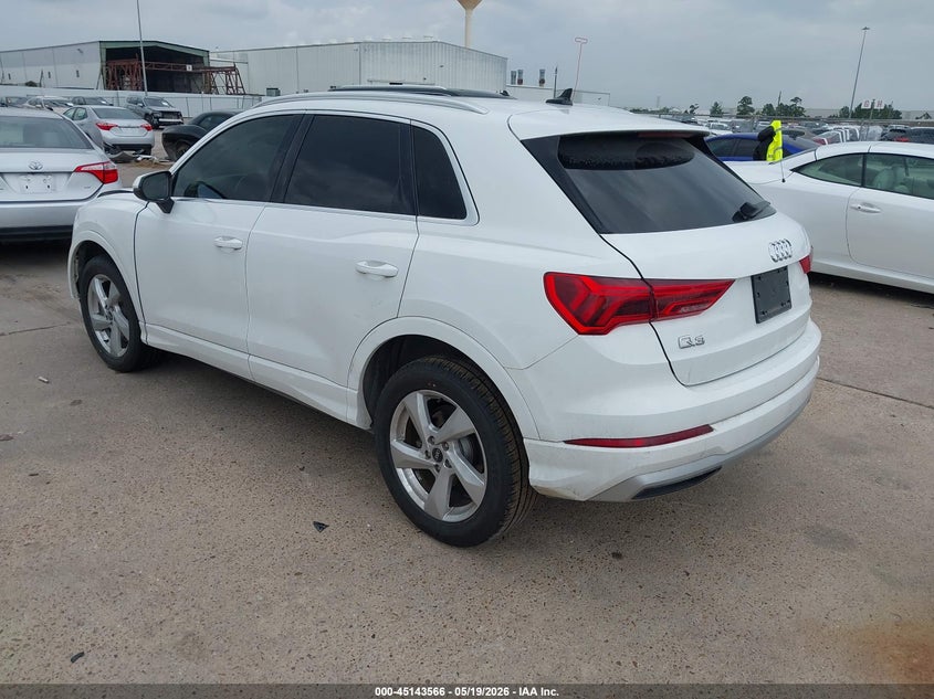 2021 Audi Q3 VIN WA1AUCF34M1065584 IAAI salvage auction — FRONT END, Salvage (Texas), sold $4,250 on 2026-07-09 (photo 3)
