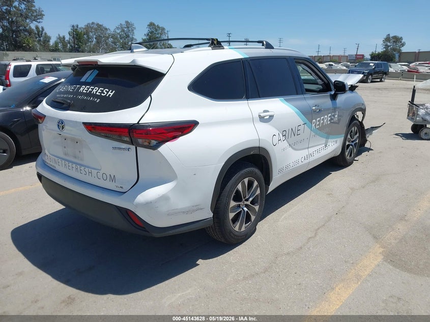 2022 Toyota Highlander VIN 5TDGARAH0NS516657 IAAI salvage auction — FRONT END, Salvage (California), sold $8,100 on 2026-07-29 (photo 4)