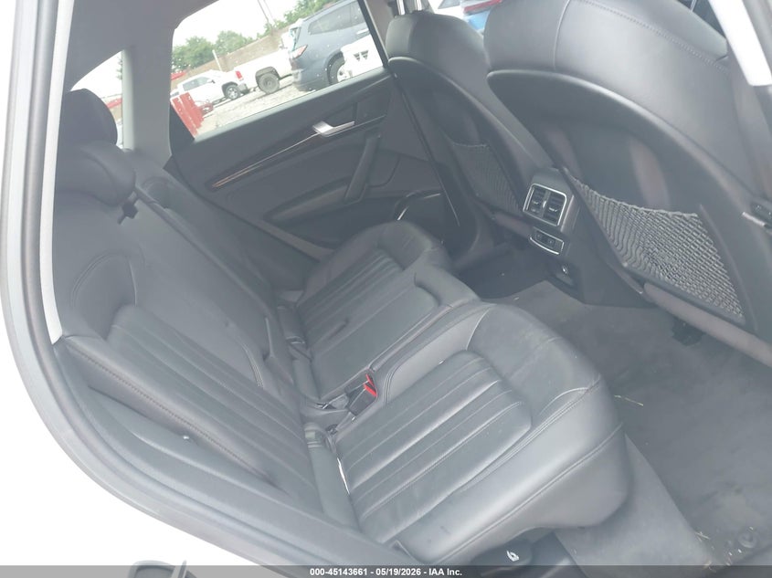 2019 Audi Q5 VIN WA1ANAFY3K2110292 IAAI salvage auction — HAIL, Clear (Missouri), sold $7,950 on 2026-07-13 (photo 8)