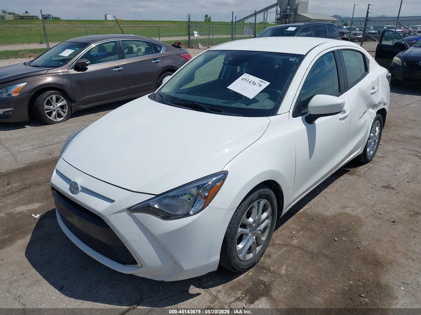 2016 Scion Ia VIN 3MYDLBZV1GY119826 IAAI salvage auction — SIDE, Salvage (Illinois), sold $1,850 on 2026-07-10 (photo 2)