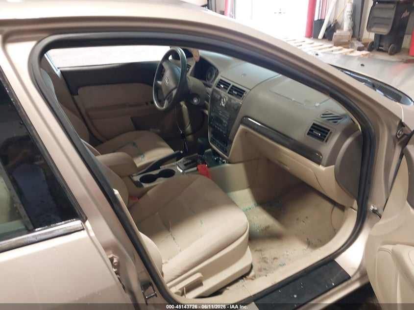 2006 Ford Fusion VIN 3FAFP08Z26R139179 IAAI salvage auction — SIDE, Regular (South Dakota), sold $575 on 2026-07-09 (photo 5)