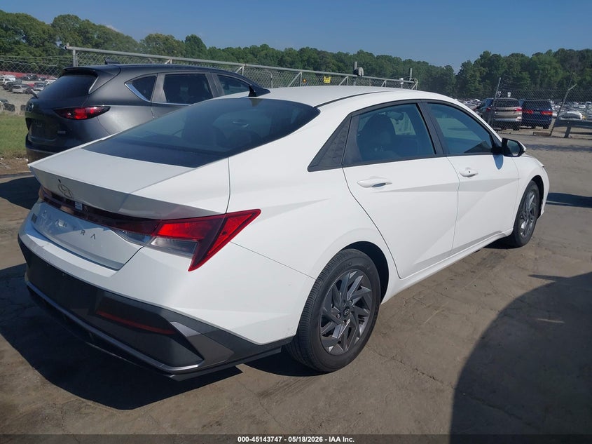 2024 Hyundai Elantra VIN KMHLM4DG8RU755978 IAAI salvage auction — LEFT SIDE, Salvage (North Carolina), sold $5,800 on 2026-07-16 (photo 4)