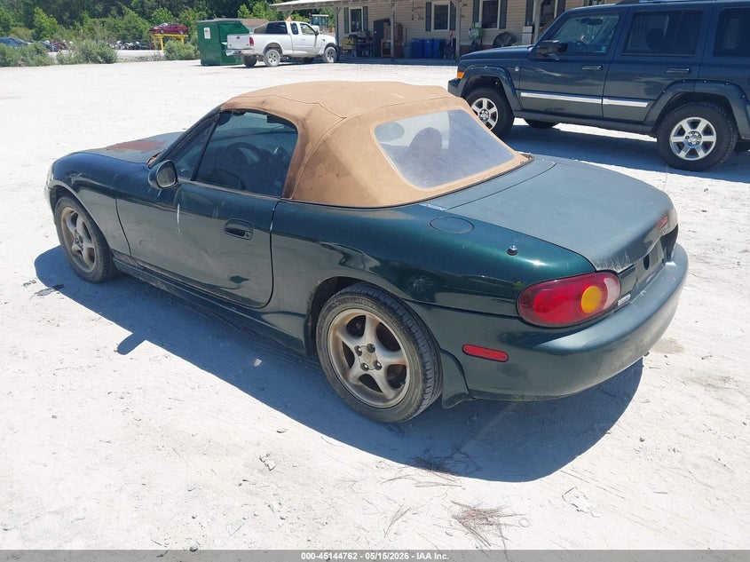 2000 Mazda Mx-5 VIN JM1NB3533Y0150670 IAAI salvage auction — NORMAL WEAR, Clear-Dealer Only (North Carolina), sold $750 on 2026-07-21 (photo 3)