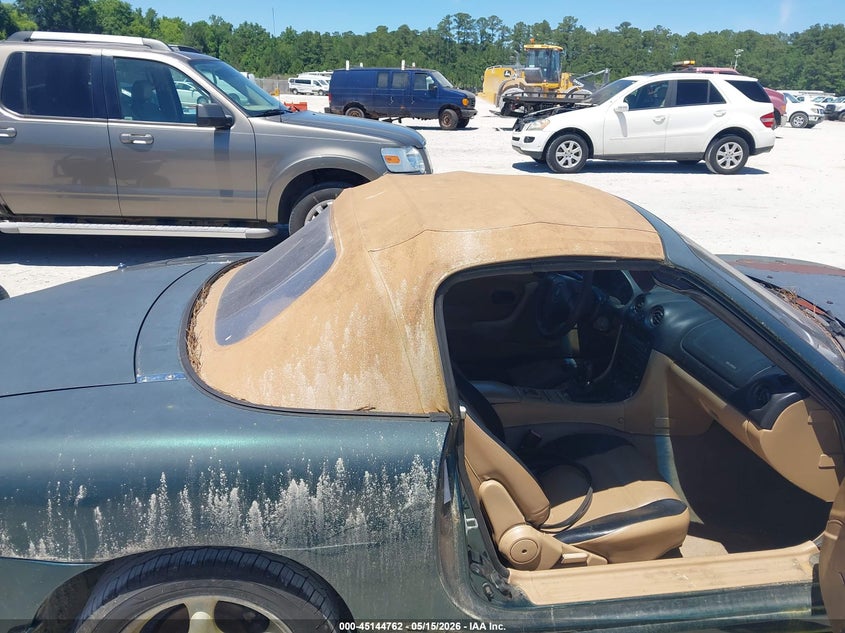 2000 Mazda Mx-5 VIN JM1NB3533Y0150670 IAAI salvage auction — NORMAL WEAR, Clear-Dealer Only (North Carolina), sold $750 on 2026-07-21 (photo 8)