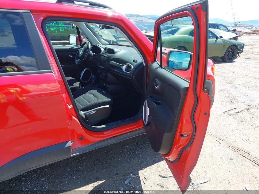 2018 Jeep Renegade VIN ZACCJBBB0JPH82400 IAAI salvage auction — REAR END, Salvage (Montana), sold $25 on 2026-07-29 (photo 5)