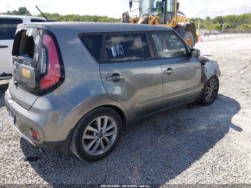 2017 Kia Soul VIN KNDJP3A56H7482391 IAAI salvage auction — TOTAL BURN, Salvage (Tennessee), sold $100 on 2026-07-13 (photo 4)