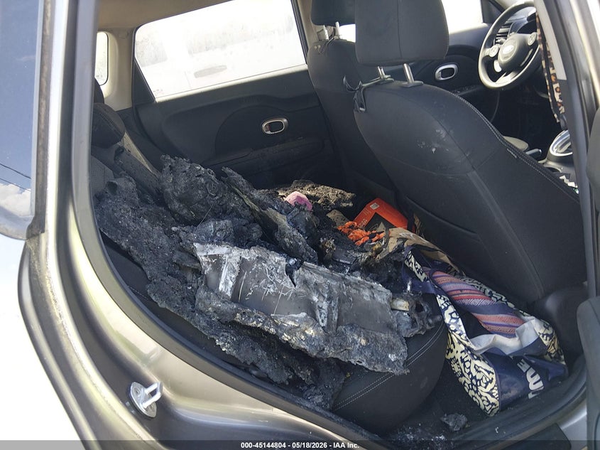 2017 Kia Soul VIN KNDJP3A56H7482391 IAAI salvage auction — TOTAL BURN, Salvage (Tennessee), sold $100 on 2026-07-13 (photo 8)