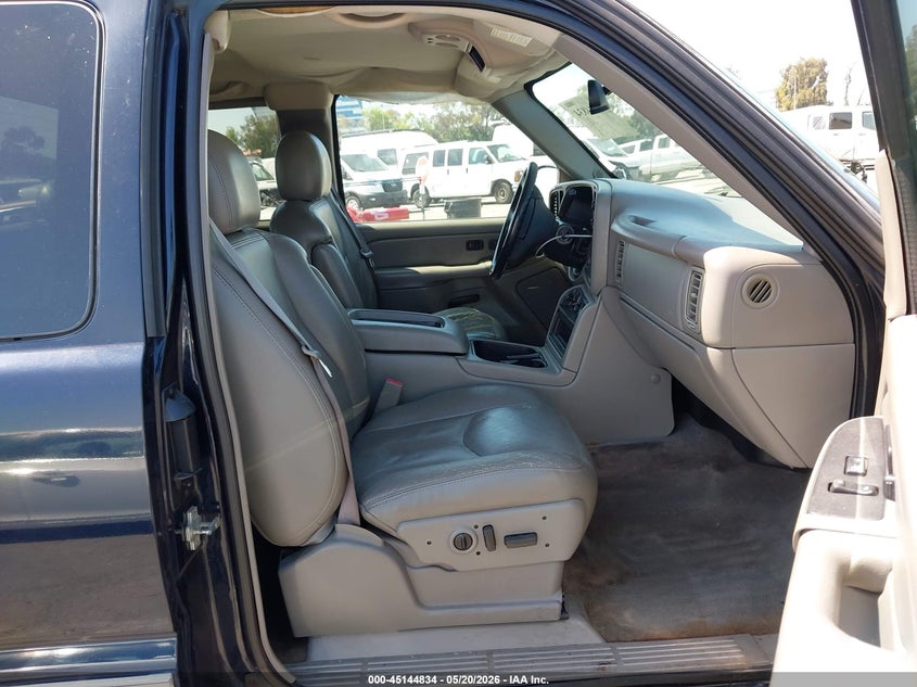 2006 Gmc SIERRA VIN 1GTEC19T16Z232692 IAAI salvage auction — LEFT FRONT, Salvage (California), sold $1,650 on 2026-07-09 (photo 5)