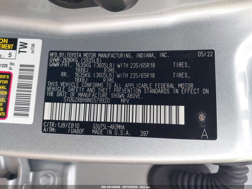 2022 Toyota Highlander VIN 5TDGZRBH8NS579920 IAAI salvage auction — RIGHT FRONT, Salvage (Illinois), sold $14,700 on 2026-07-09 (photo 9)
