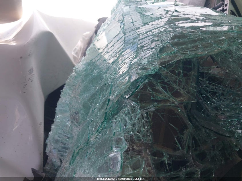 2012 Ford F250 VIN 1FT7W2BT3CEB24190 IAAI salvage auction — ALL OVER, Salvage (Texas), sold $325 on 2026-07-09 (photo 7)